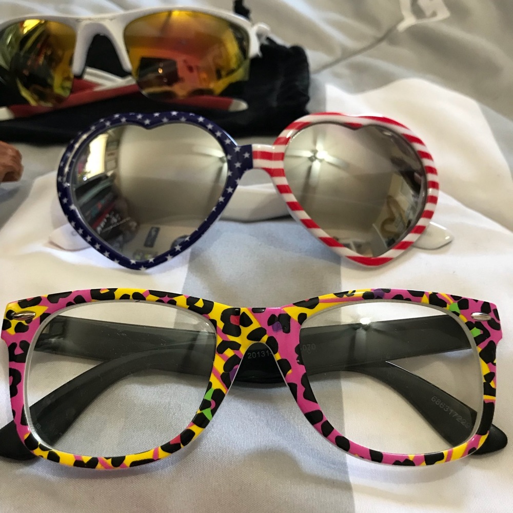 Sunglasses Bundle - image 3